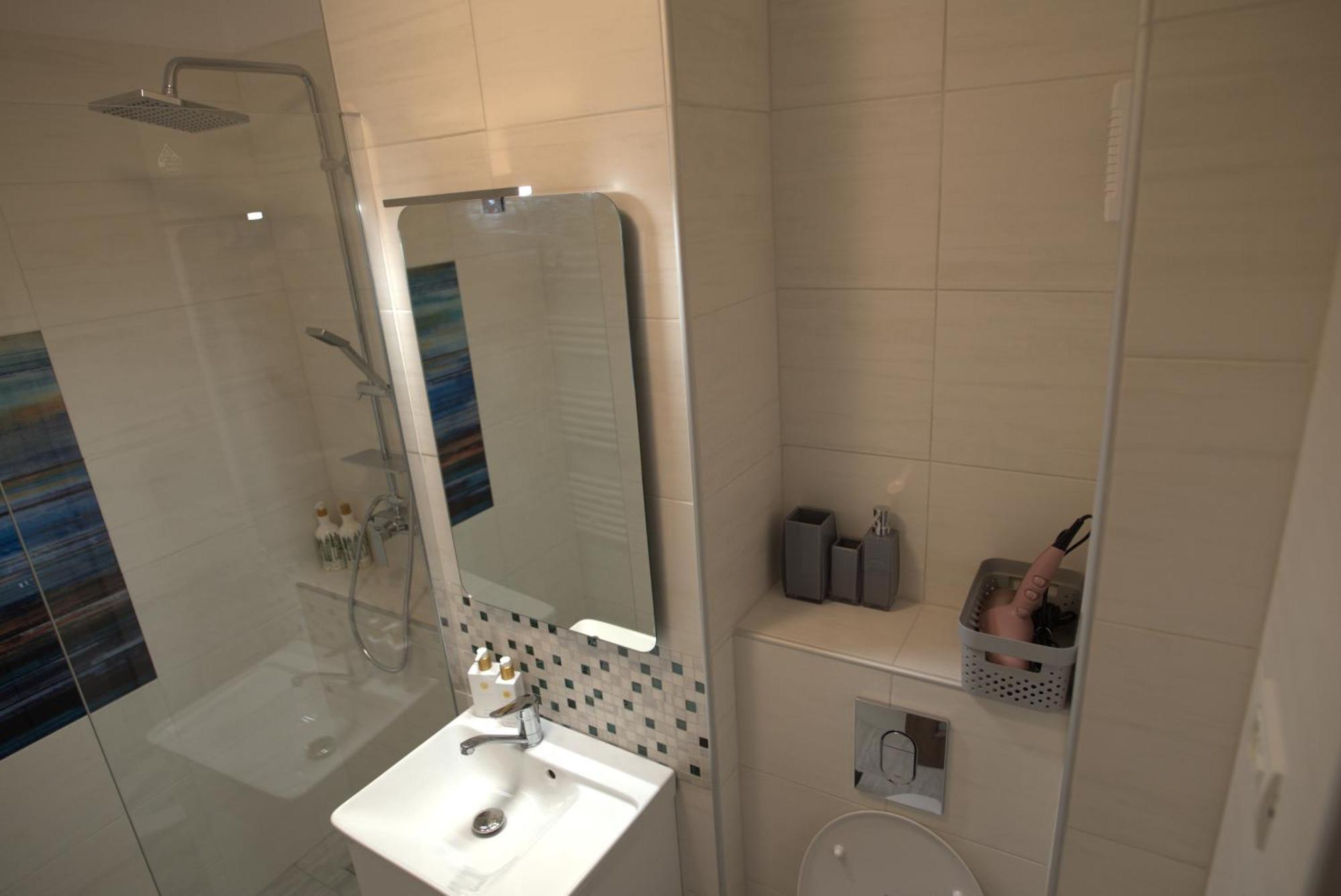 Zara Studio Brašov Exteriér fotografie